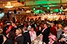 Lauter "Hühner" im Saal! Wo bleibt die Männerquote? Diskriminierend!!